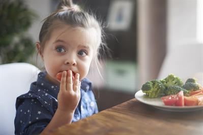 The Health Consequences of What We Feed Our Kids - kids eat vegetables pic
